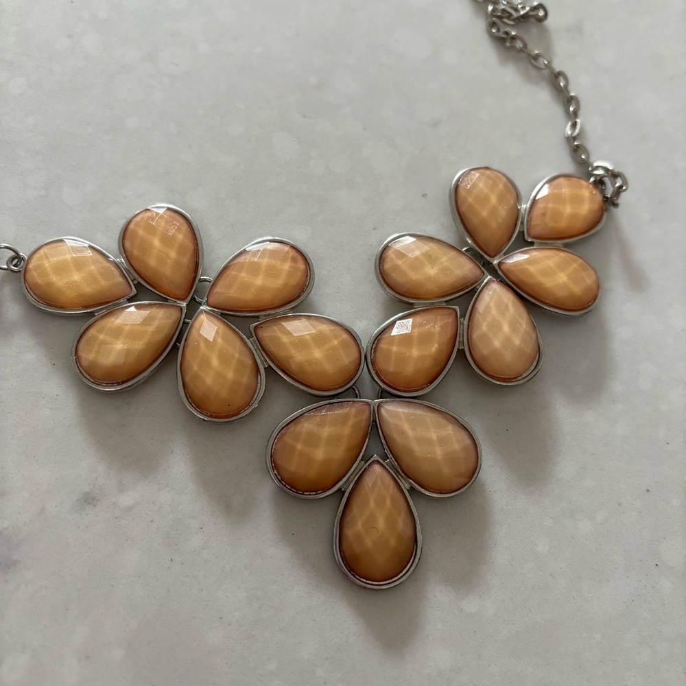 Statement Necklace Beige/Peach Orange Color with silver/chrome colored hardware - Picture 2 of 5